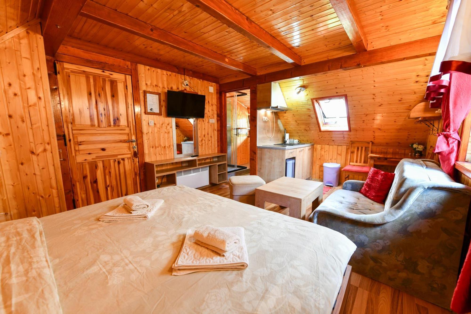 Korana Guest House Martin מראה חיצוני תמונה